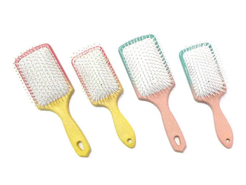 Glattejern Plastic Bristle Hårbørste