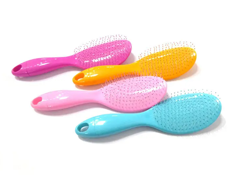Selvrensende Candy Color Detangling Hair Brush